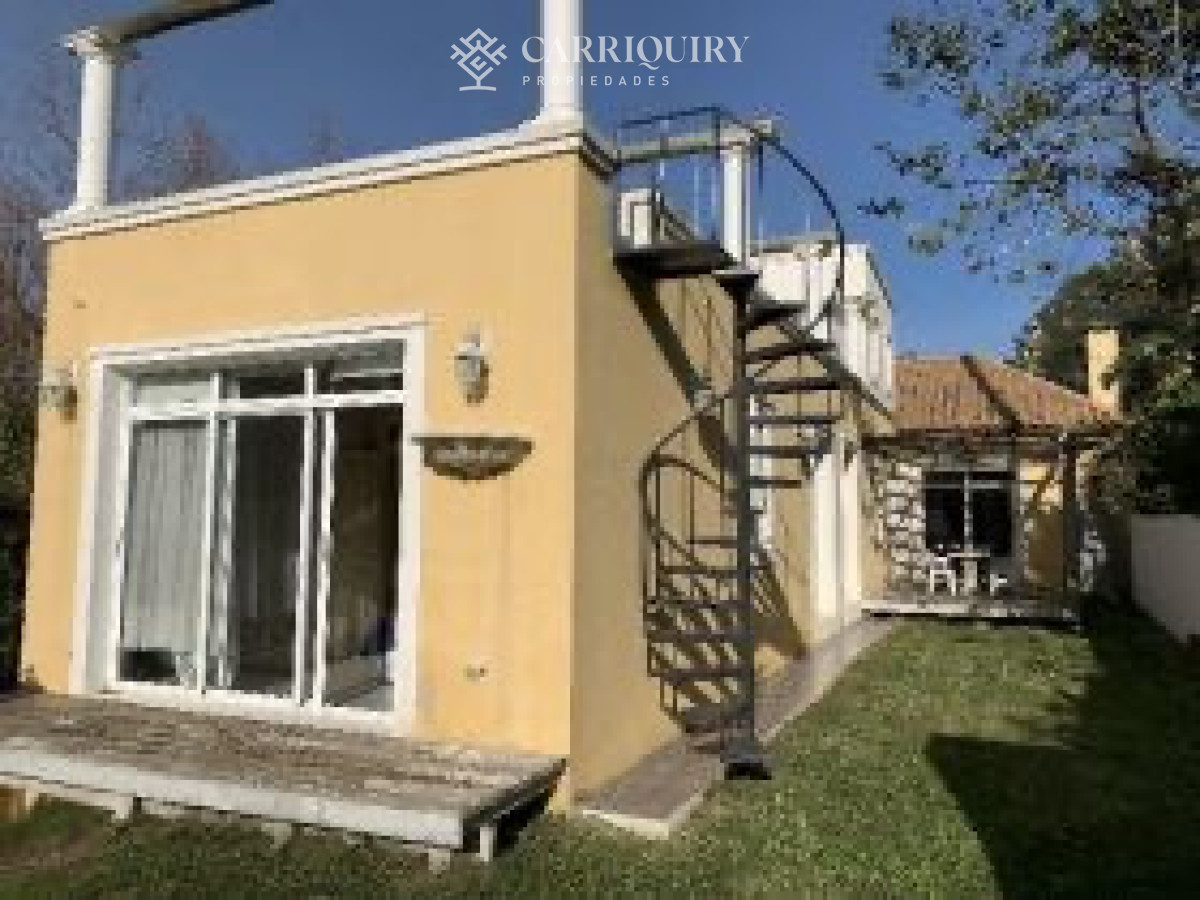 Casa ID.10472 - Casa en Montoya a la venta y alquiler. 4 dormitorios y 4 baños