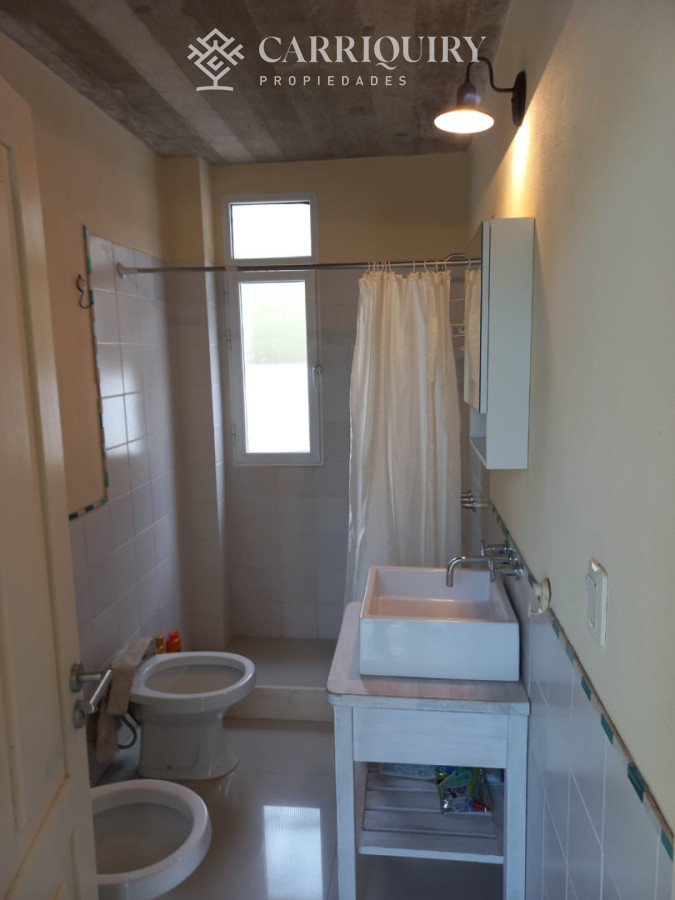 Casa ID.10472 - Casa en Montoya a la venta y alquiler. 4 dormitorios y 4 baños