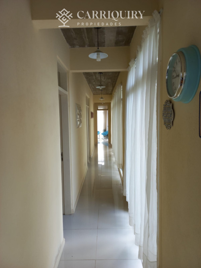 Casa ID.10472 - Casa en Montoya a la venta y alquiler. 4 dormitorios y 4 baños