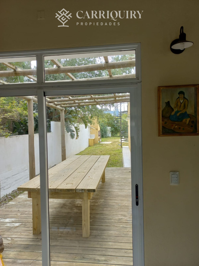 Casa ID.10472 - Casa en Montoya a la venta y alquiler. 4 dormitorios y 4 baños