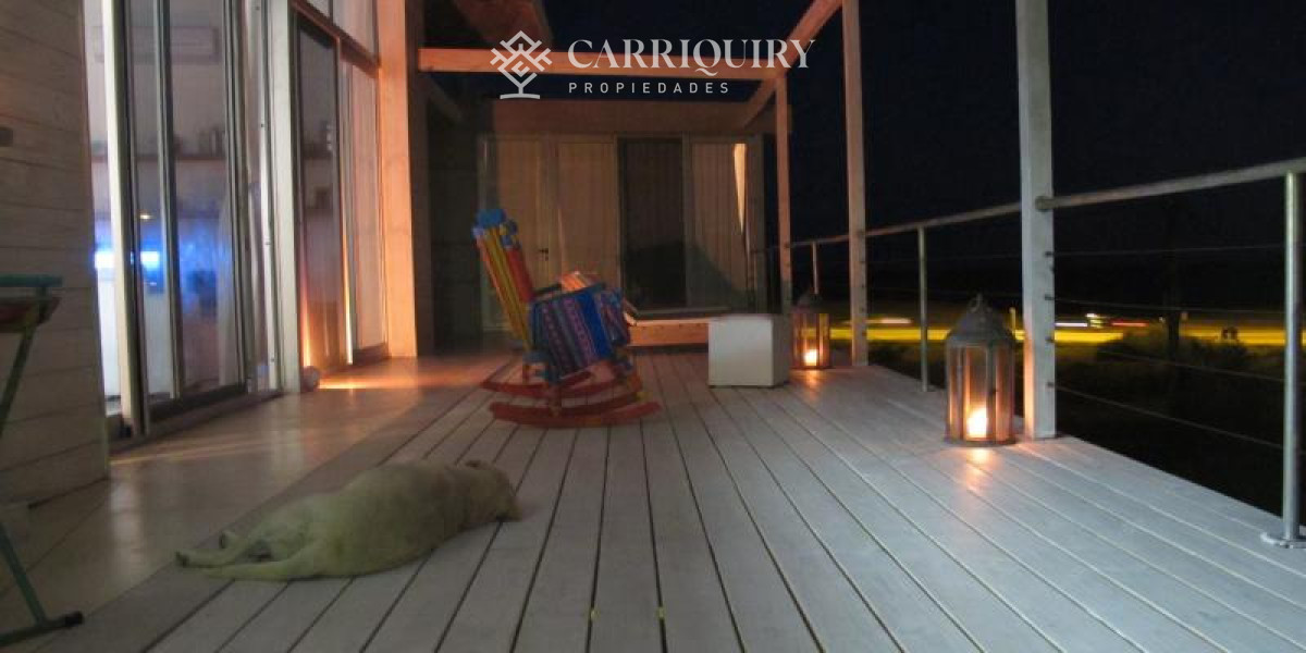 Casa ID.10558/CASA-DE-4-DORMITORIOS-EN-ALQUILER-TEMPORARIO - CASA EN VENTA Y ALQUILER DE TEMPORADA. 4 SUITES. MANANTIALES FRENTE AL MAR 