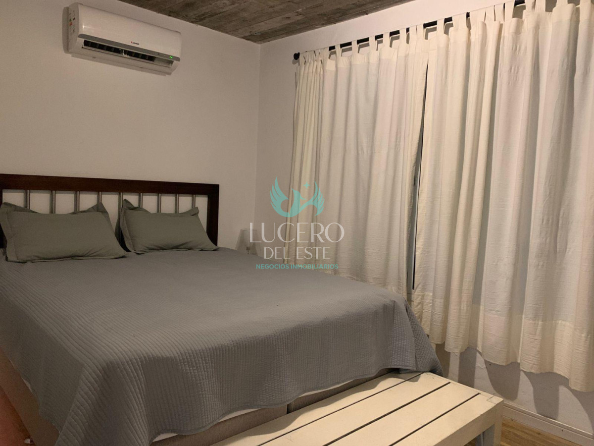Casa ID.1796 - Venta Casa 3 Dorm en Santa Mónica