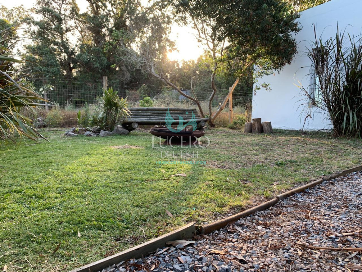 Casa ID.1796 - Venta Casa 3 Dorm en Santa Mónica