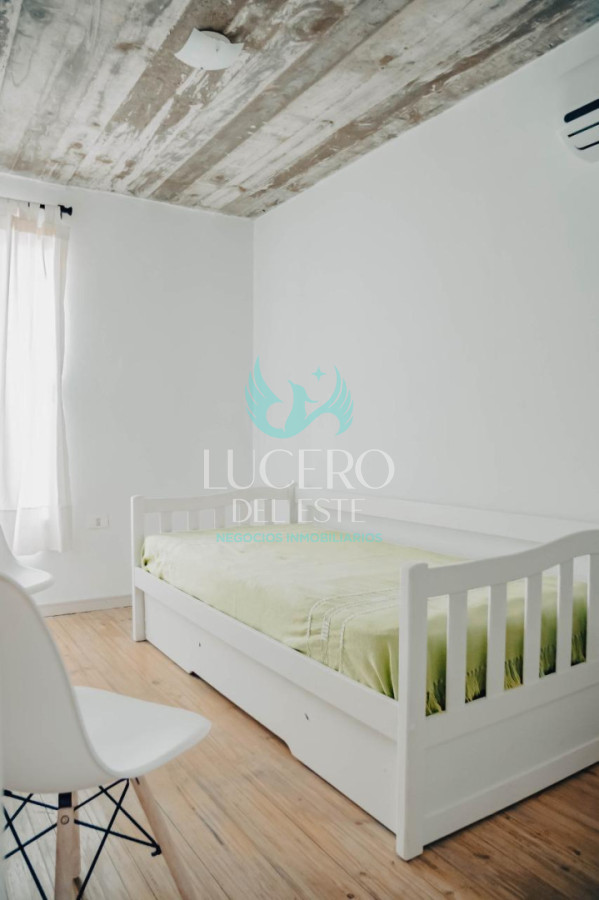 Casa ID.1796 - Venta Casa 3 Dorm en Santa Mónica