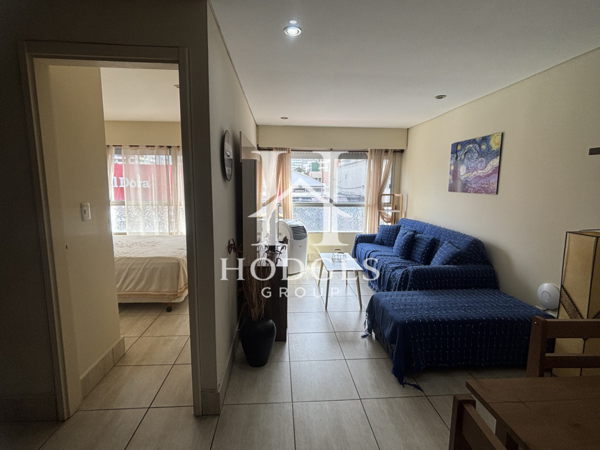 Apartamento ID.185 - Apartamento a la venta en la Peninsulta - Punta del Este. ! dormitorio y medio. Garaje