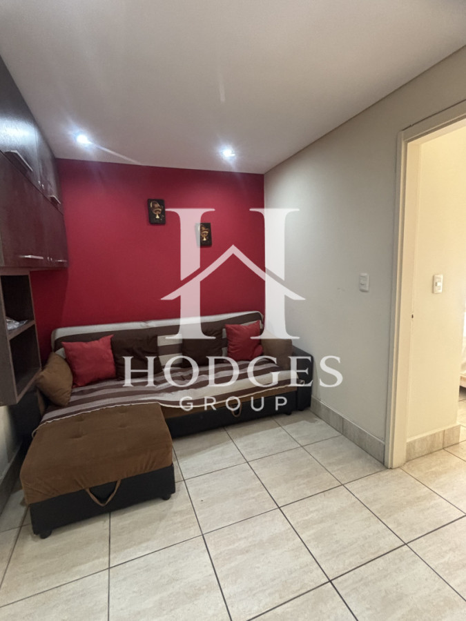 Apartamento ID.185 - Apartamento a la venta en la Peninsulta - Punta del Este. ! dormitorio y medio. Garaje