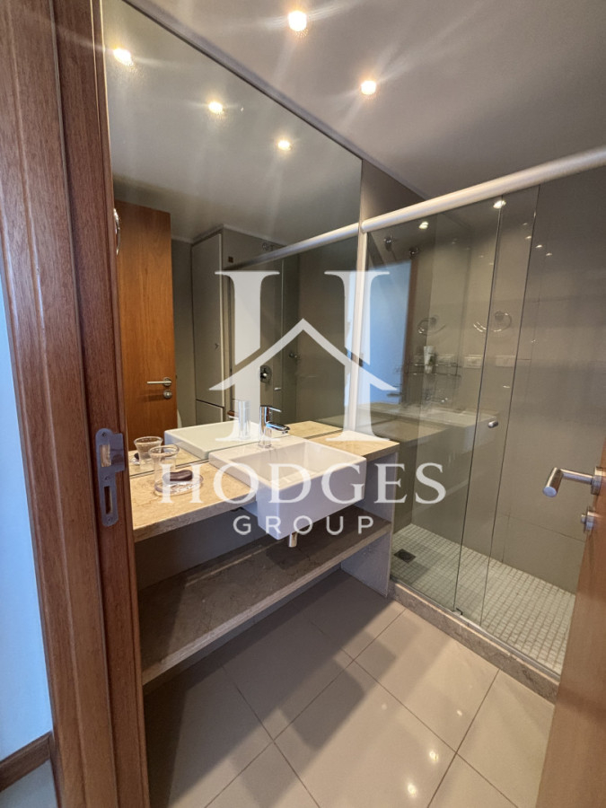 Apartamento ID.199 - Apartamento esquinero en Blue Bird de 3 suite. Playa Brava - Punta del Este