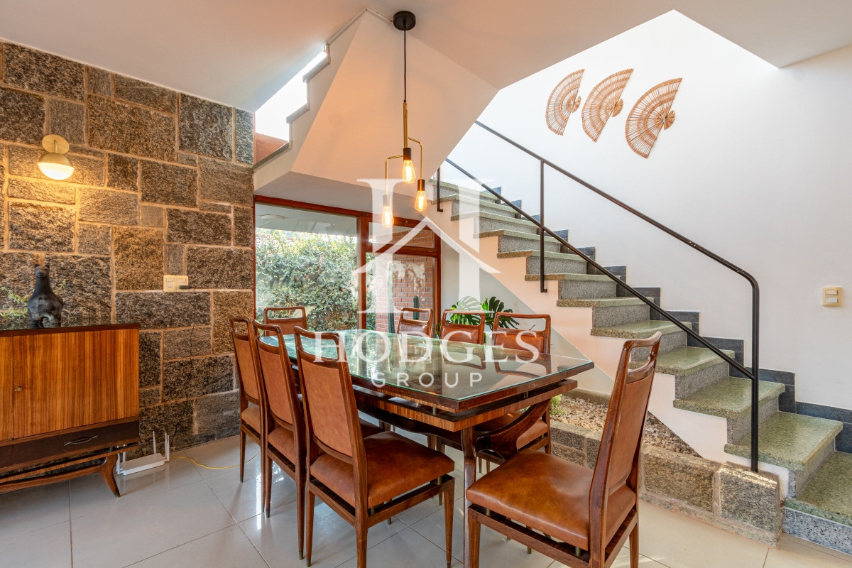 Casa ID.189 - Casa en alquiler de Anualde 3 dormitorios en Playa Mansa - Punta del Este 