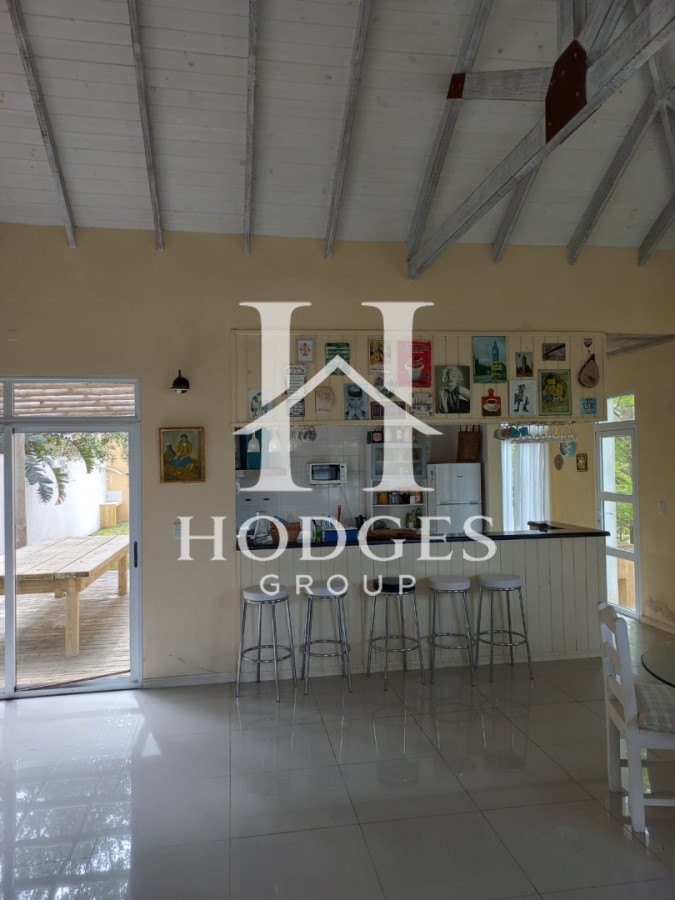 Casa ID.475 - Casa en Montoya a la venta y alquiler. 4 dormitorios y 4 baños