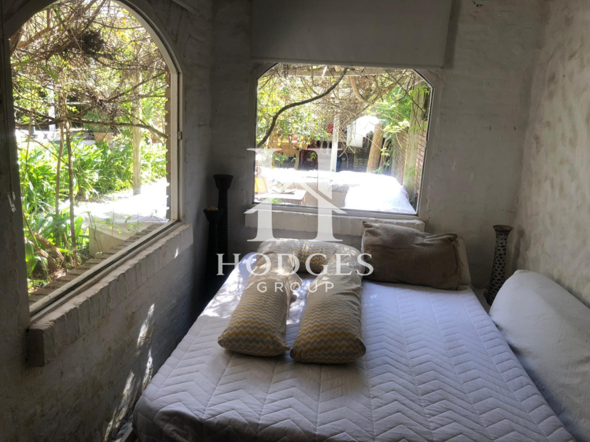 Casa ID.356 - Casa en Venta y Alquiler Anual en Pinares. 4 dormitorios y 3 baños. Piscina