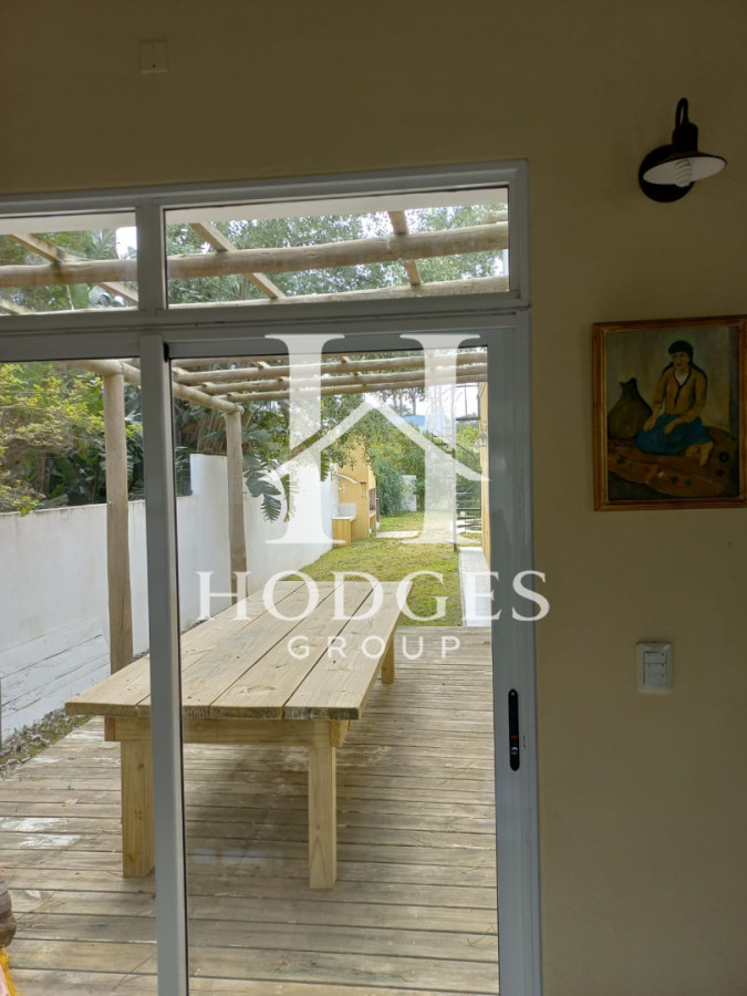 Casa ID.475 - Casa en Montoya a la venta y alquiler. 4 dormitorios y 4 baños