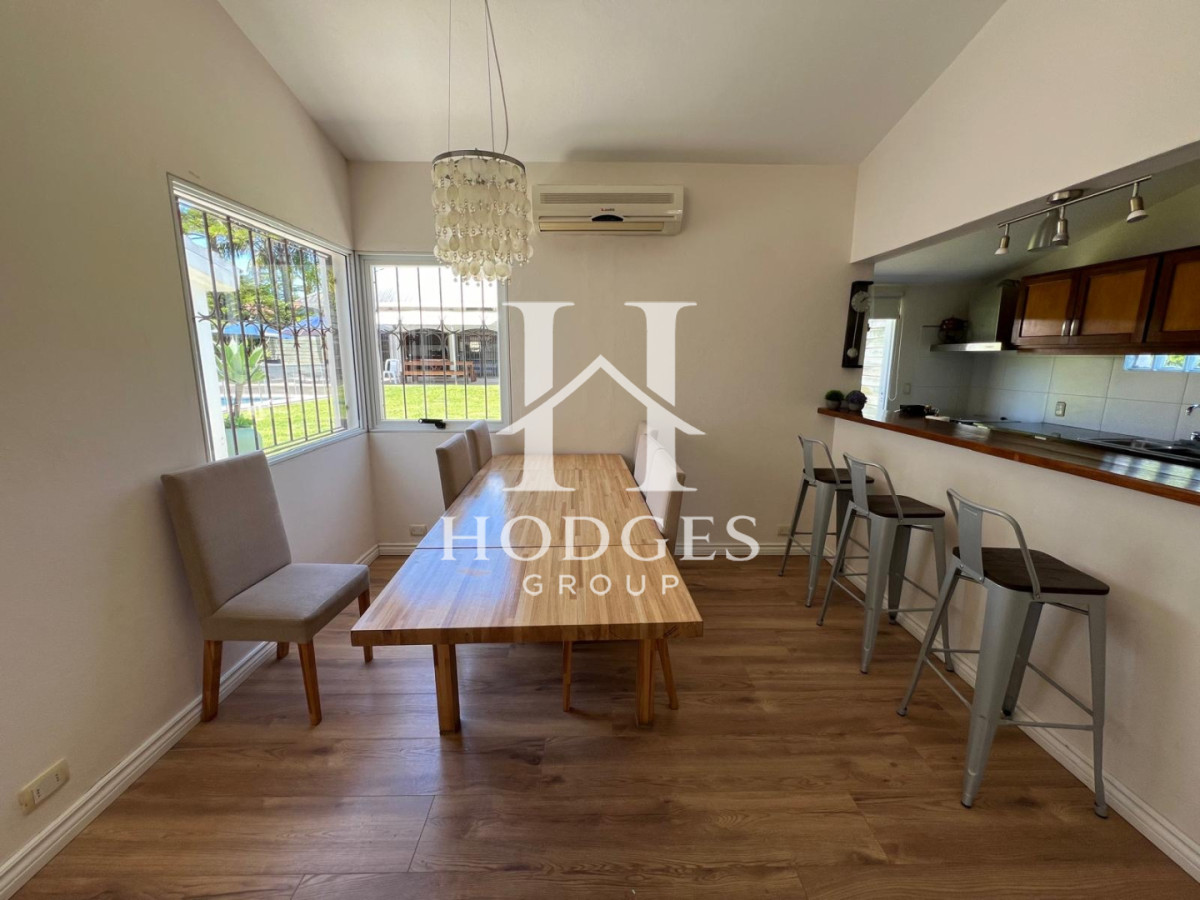 Casa ID.190 - Casa en venta de 6 dormitorios en Jardines de Cordoba