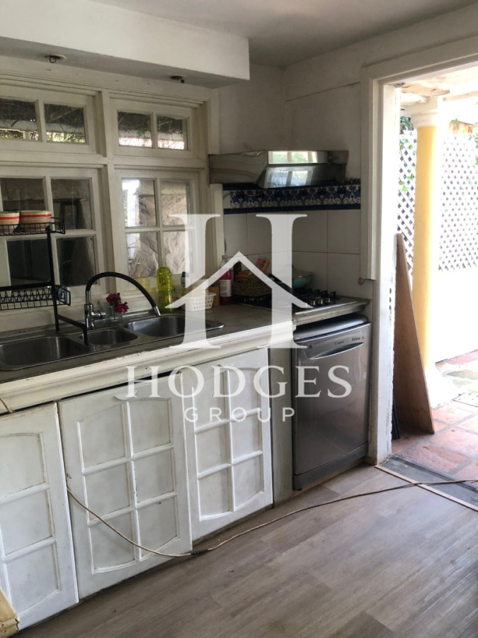Casa ID.356 - Casa en Venta y Alquiler Anual en Pinares. 4 dormitorios y 3 baños. Piscina