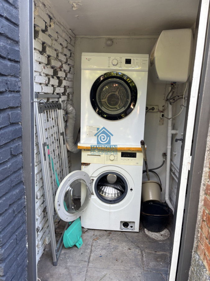 Casa ID.1196 - Casa en alquiler de Anualde 3 dormitorios en Playa Mansa - Punta del Este 