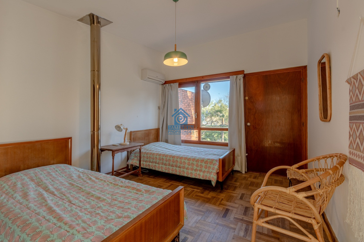 Casa ID.1196 - Casa en alquiler de Anualde 3 dormitorios en Playa Mansa - Punta del Este 