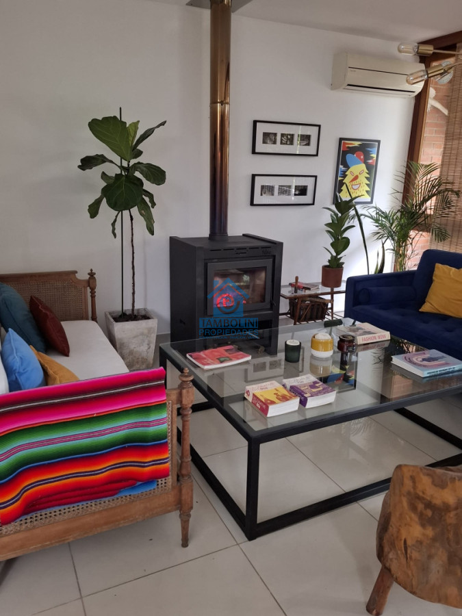 Casa ID.1196 - Casa en alquiler de Anualde 3 dormitorios en Playa Mansa - Punta del Este 