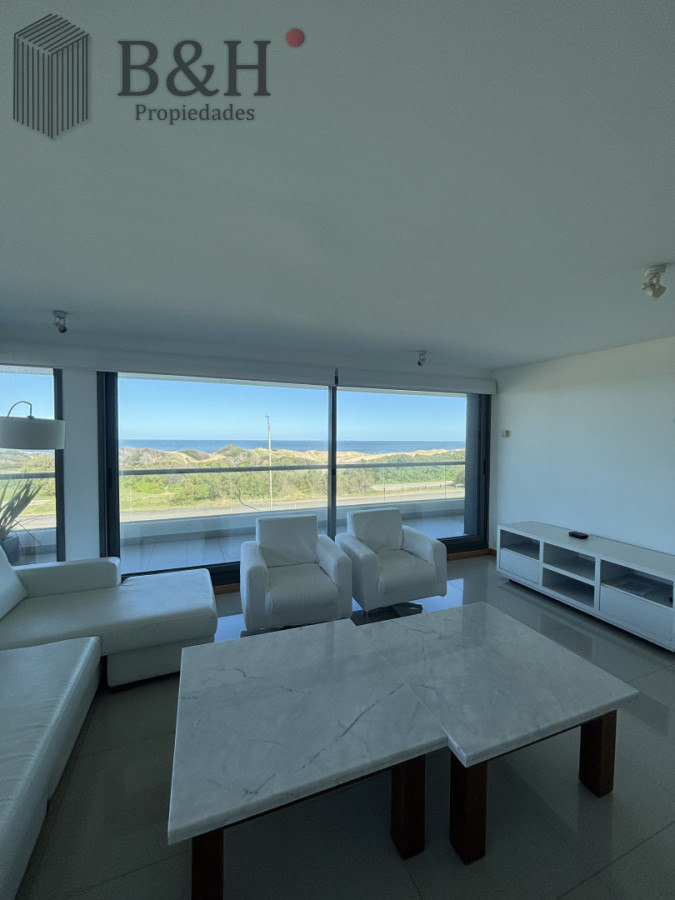 Apartamento ID.7168 - Apartamento esquinero en Blue Bird de 3 suite. Playa Brava - Punta del Este
