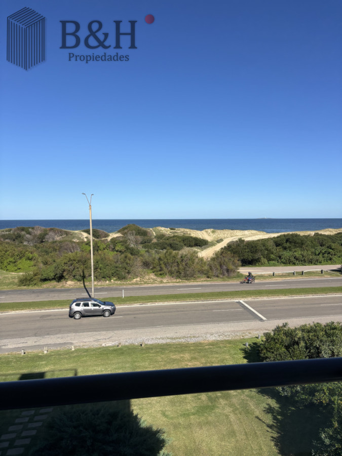 Apartamento ID.7168 - Apartamento esquinero en Blue Bird de 3 suite. Playa Brava - Punta del Este
