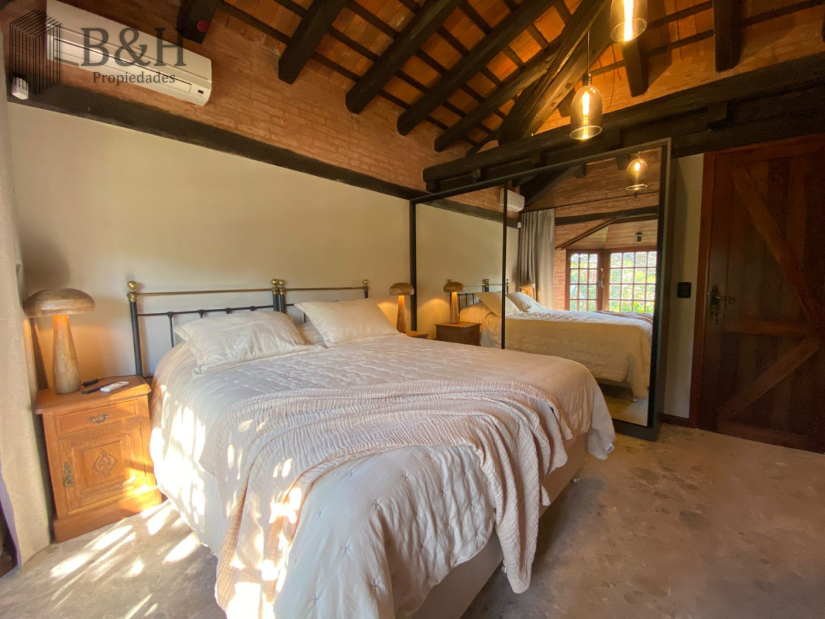 Casa ID.7335 - Casa en alquiler en Montoya - La Barra. 4 dormitorios y 4 baños 