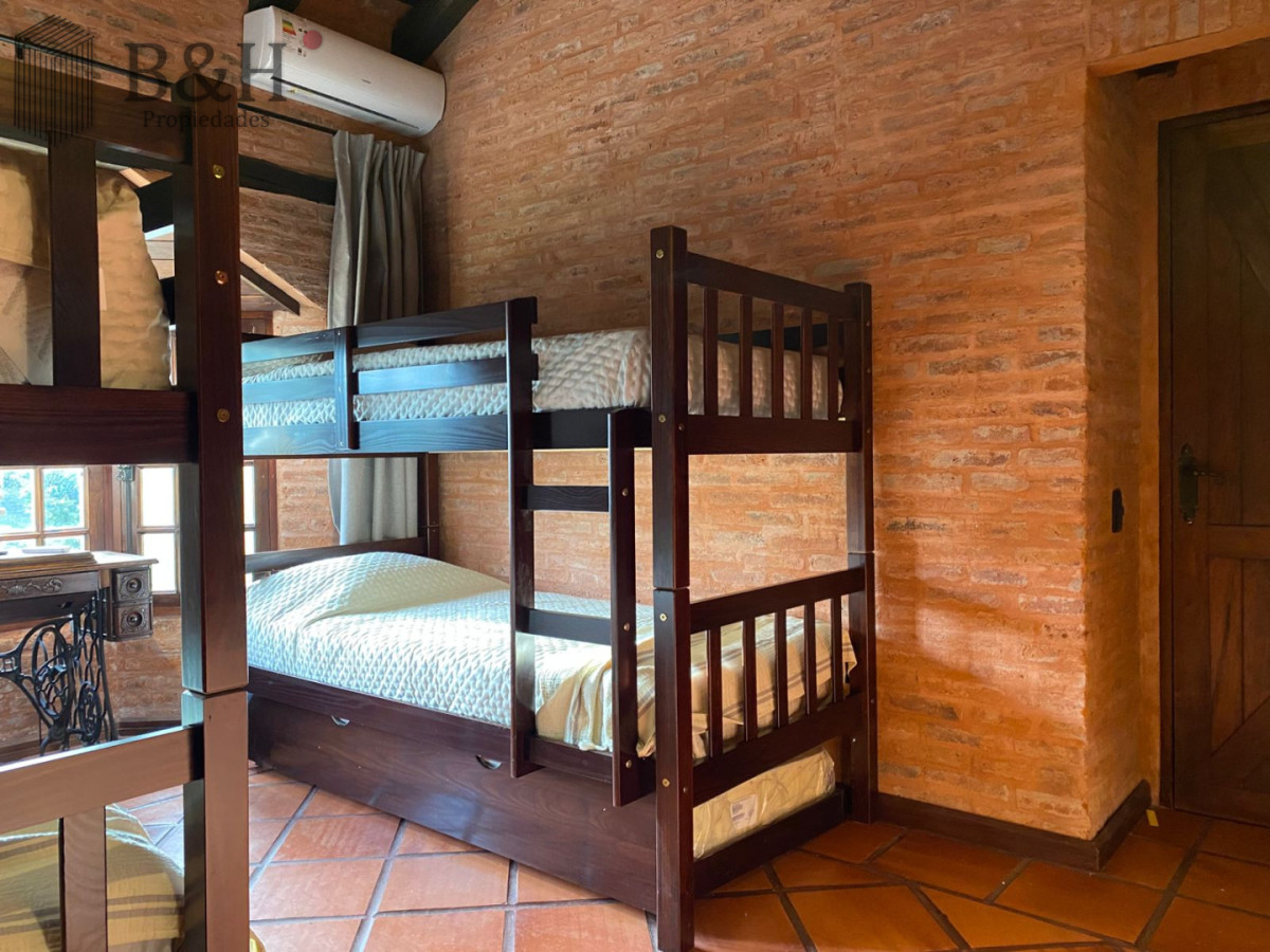 Casa ID.7335 - Casa en alquiler en Montoya - La Barra. 4 dormitorios y 4 baños 