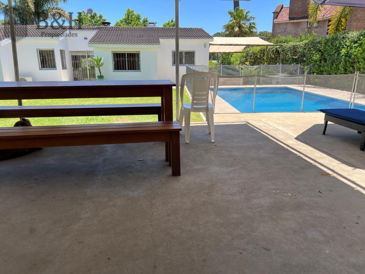 Casa ID.7055 - Casa en Jardines de Córdoba - Punta del Este