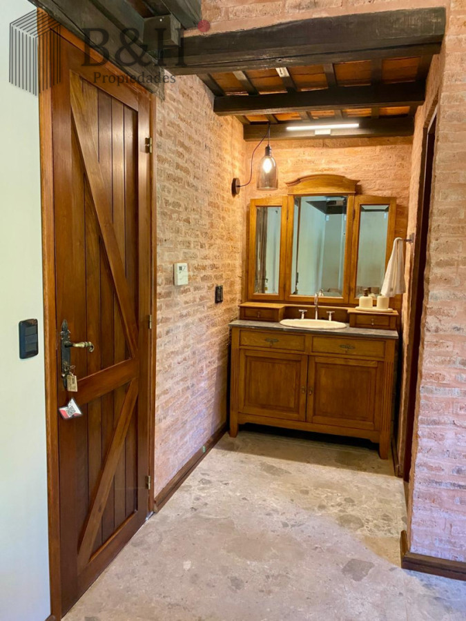 Casa ID.7335 - Casa en alquiler en Montoya - La Barra. 4 dormitorios y 4 baños 