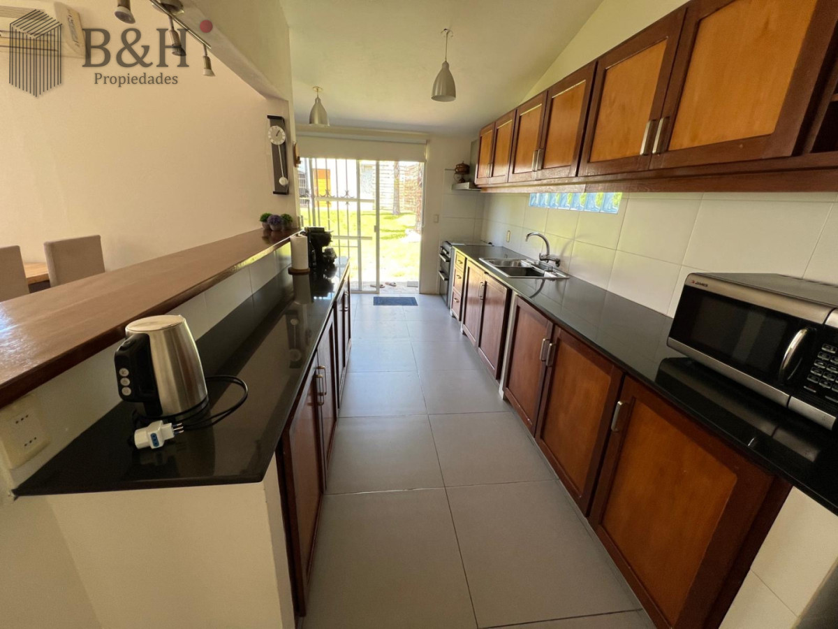 Casa ID.7055 - Casa en Jardines de Córdoba - Punta del Este