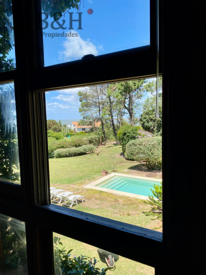 Casa ID.7335 - Casa en alquiler en Montoya - La Barra. 4 dormitorios y 4 baños 