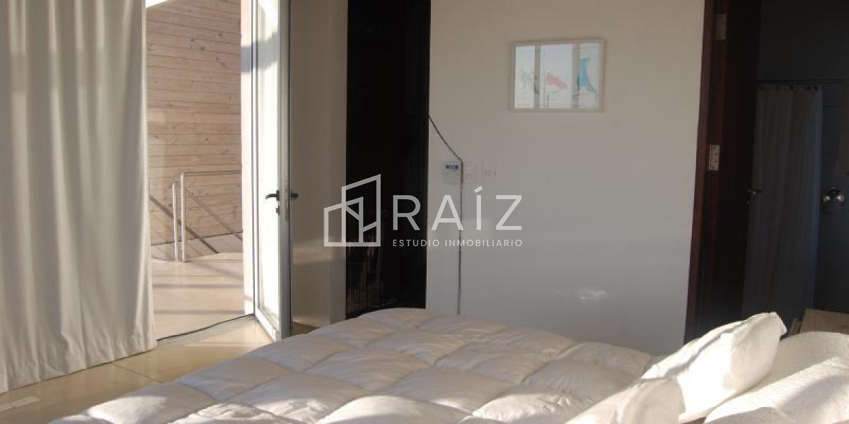 Casa ID.12280 - VENTA CASA 4 DORMITORIOS MANANTIALES