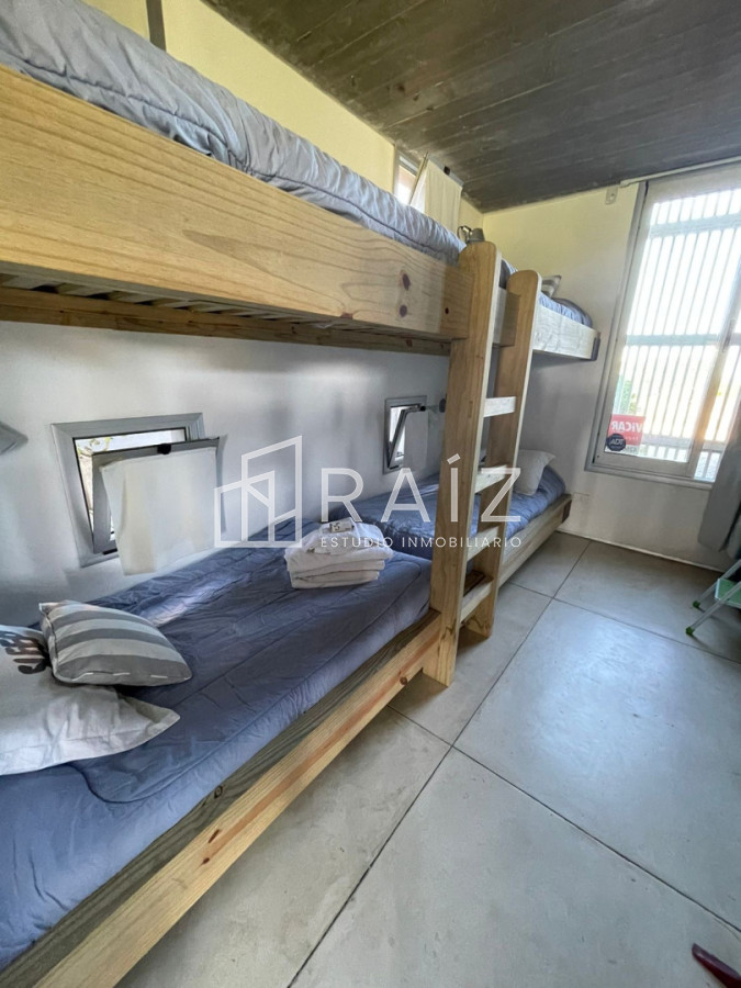 Casa ID.12280 - VENTA CASA 4 DORMITORIOS MANANTIALES