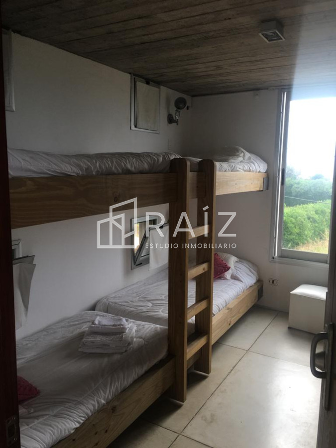 Casa ID.12280 - VENTA CASA 4 DORMITORIOS MANANTIALES