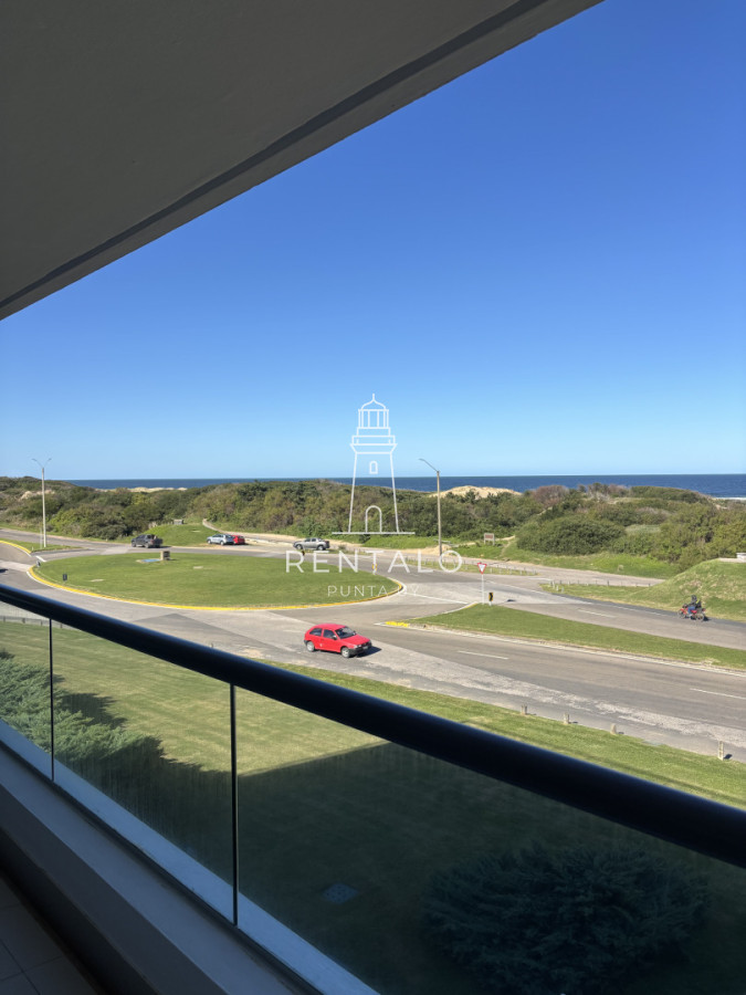 Apartamento ID.1026 - Apartamento en venta 3 dormitorios esquinero en Blue Bird de 3 suite. Playa Brava - Punta del Este