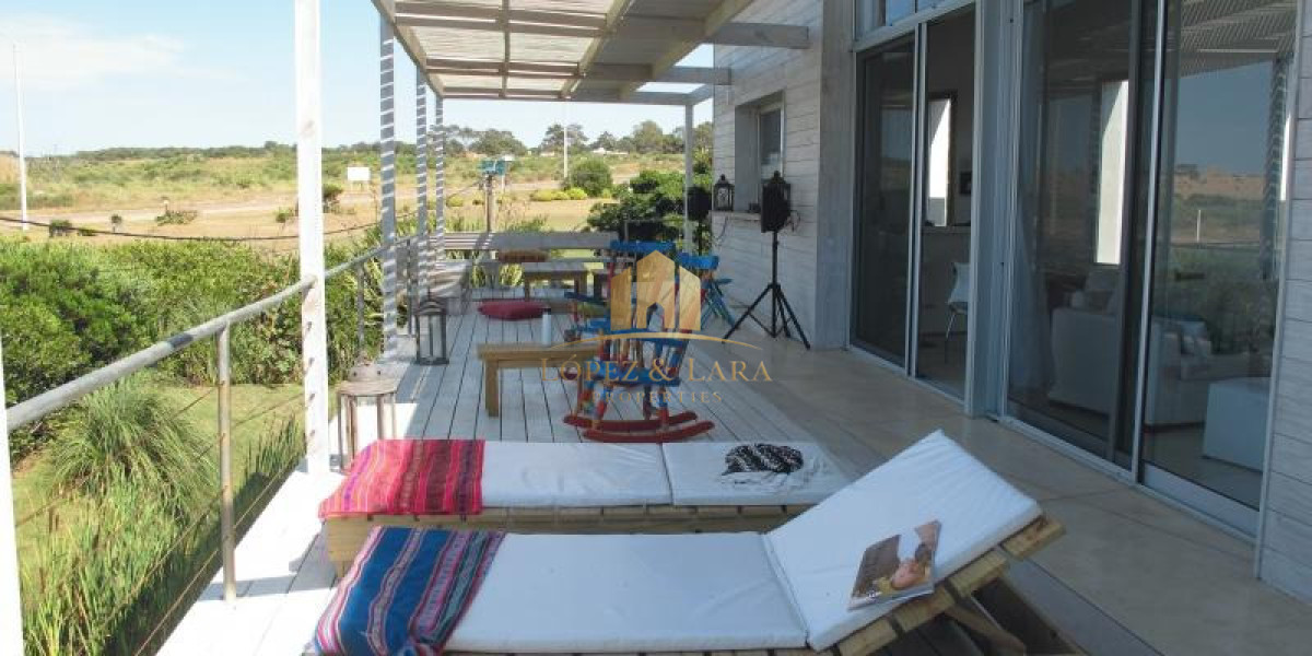 Casa ID.316 - GIN TONIC - VENTA CASA 4 SUITES EN MANANTIALES CON VISTA AL MAR