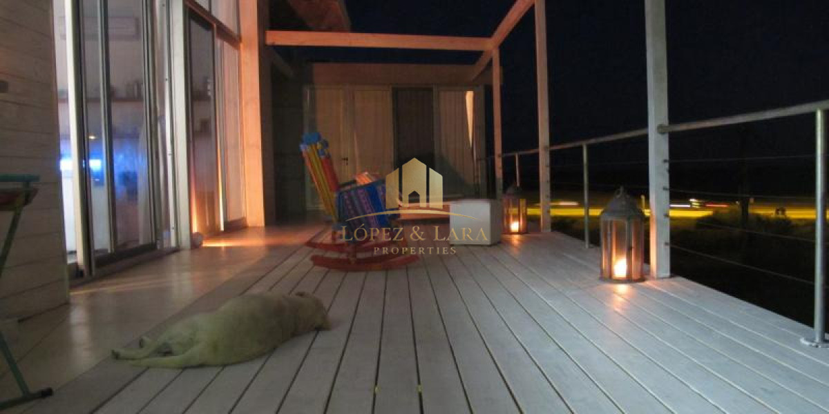 Casa ID.316 - GIN TONIC - VENTA CASA 4 SUITES EN MANANTIALES CON VISTA AL MAR