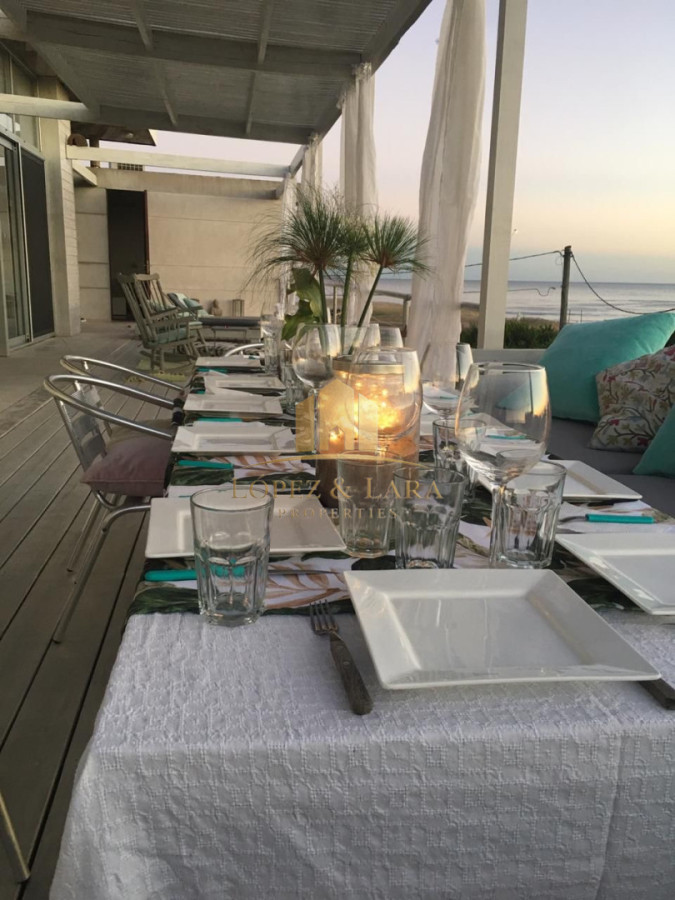 Casa ID.316 - GIN TONIC - VENTA CASA 4 SUITES EN MANANTIALES CON VISTA AL MAR