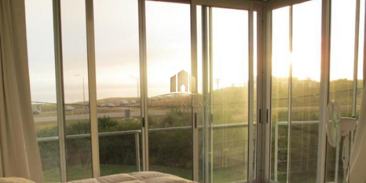 Casa ID.316 - GIN TONIC - VENTA CASA 4 SUITES EN MANANTIALES CON VISTA AL MAR