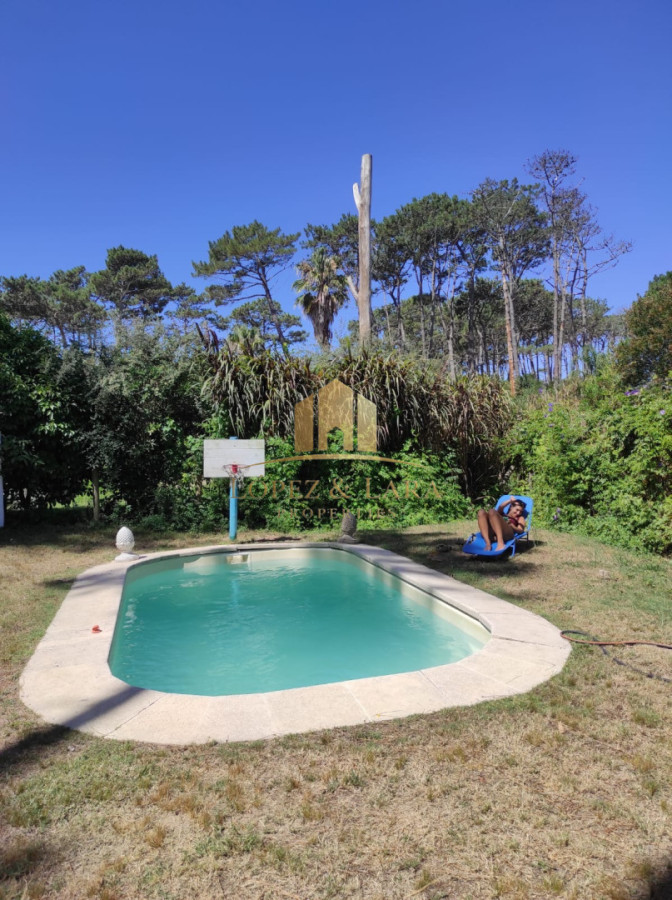 Casa ID.405 - Casa en Montoya a la venta y alquiler. 4 dormitorios y 4 baños