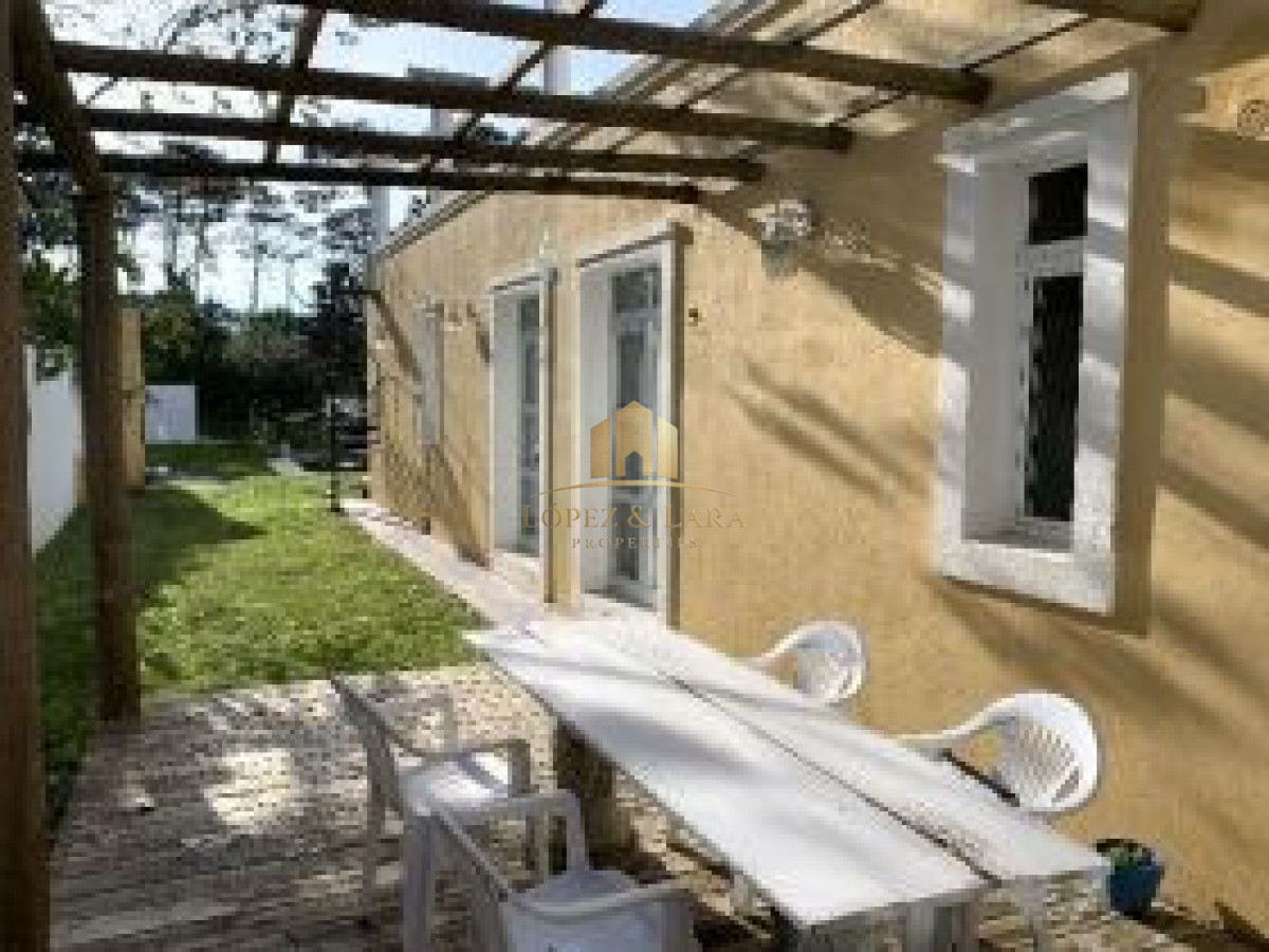Casa ID.405 - Casa en Montoya a la venta y alquiler. 4 dormitorios y 4 baños