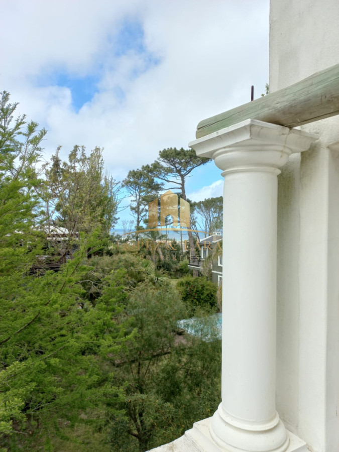 Casa ID.405 - Casa en Montoya a la venta y alquiler. 4 dormitorios y 4 baños
