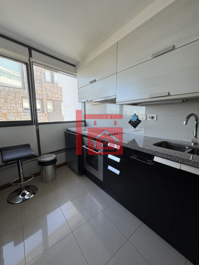 Apartamento ID.692 - Apartamento esquinero en Blue Bird de 3 suite. Playa Brava - Punta del Este