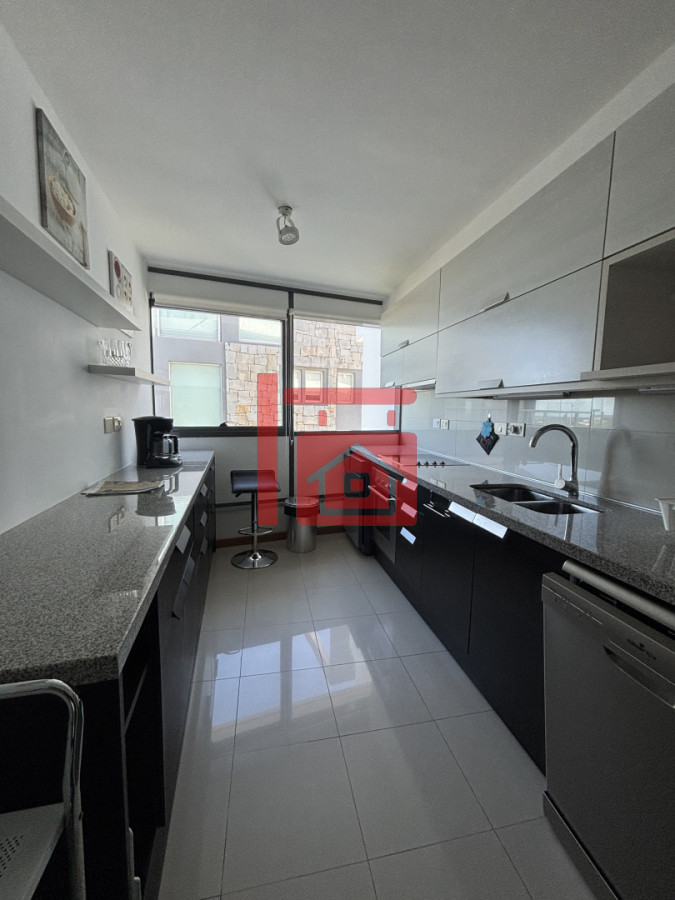 Apartamento ID.692 - Apartamento esquinero en Blue Bird de 3 suite. Playa Brava - Punta del Este