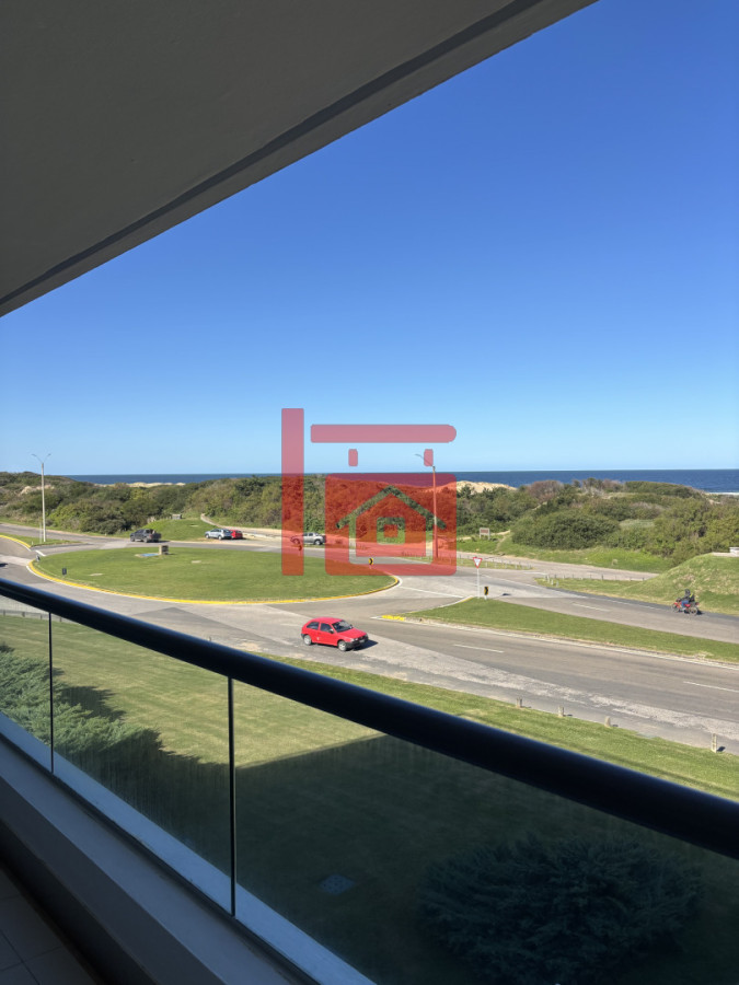 Apartamento ID.692 - Apartamento esquinero en Blue Bird de 3 suite. Playa Brava - Punta del Este