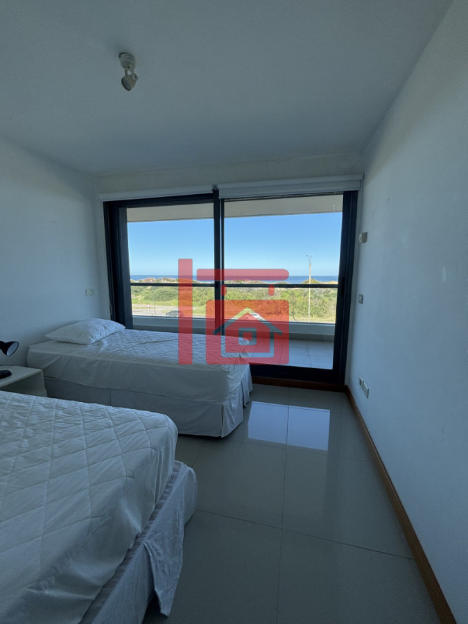 Apartamento ID.692 - Apartamento esquinero en Blue Bird de 3 suite. Playa Brava - Punta del Este