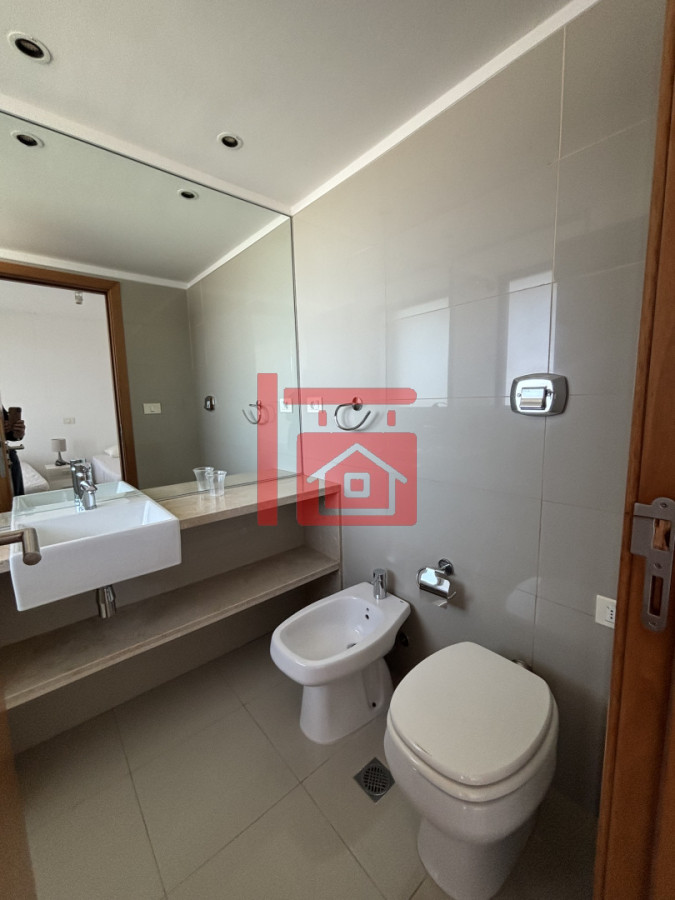 Apartamento ID.692 - Apartamento esquinero en Blue Bird de 3 suite. Playa Brava - Punta del Este