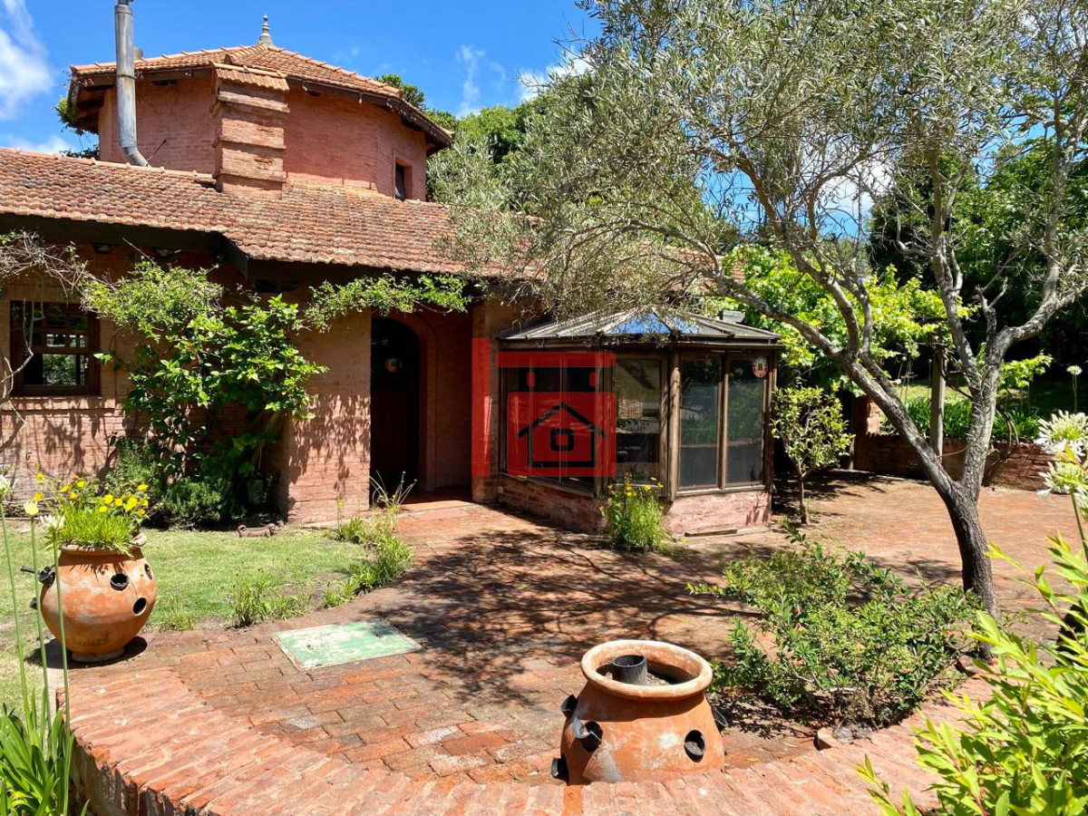 Casa ID.793 - Casa en alquiler en Montoya - La Barra. 4 dormitorios y 4 baños 