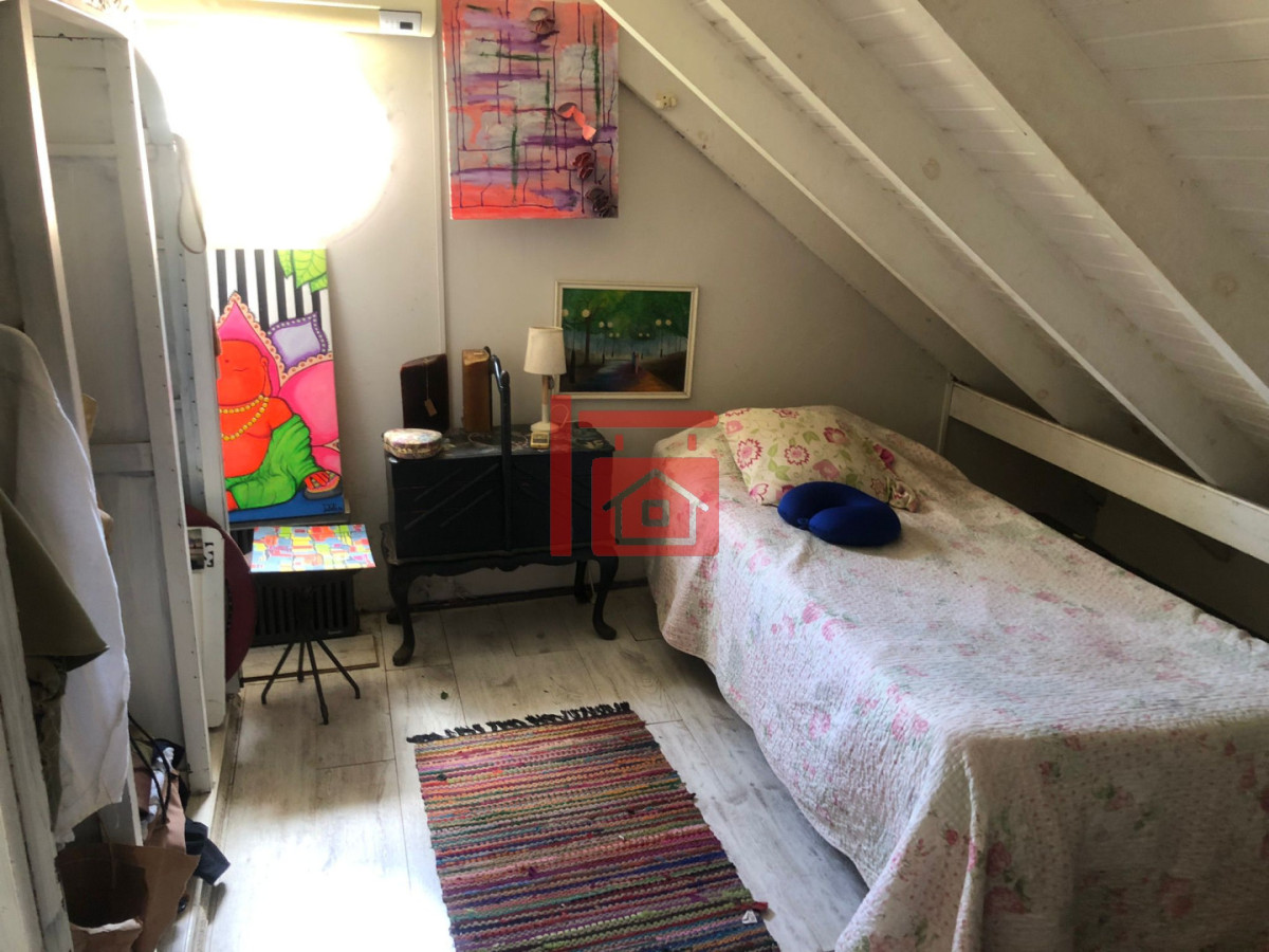 Casa ID.986 - Casa en Venta y Alquiler Anual en Pinares. 4 dormitorios y 3 baños. Piscina