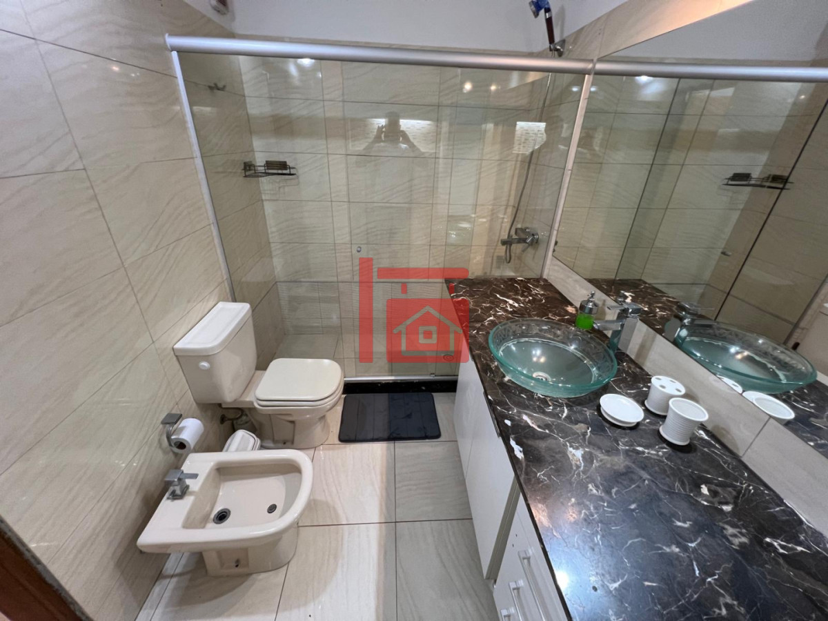 Casa ID.634 - Se vende casa en Jardines de Cordoba
