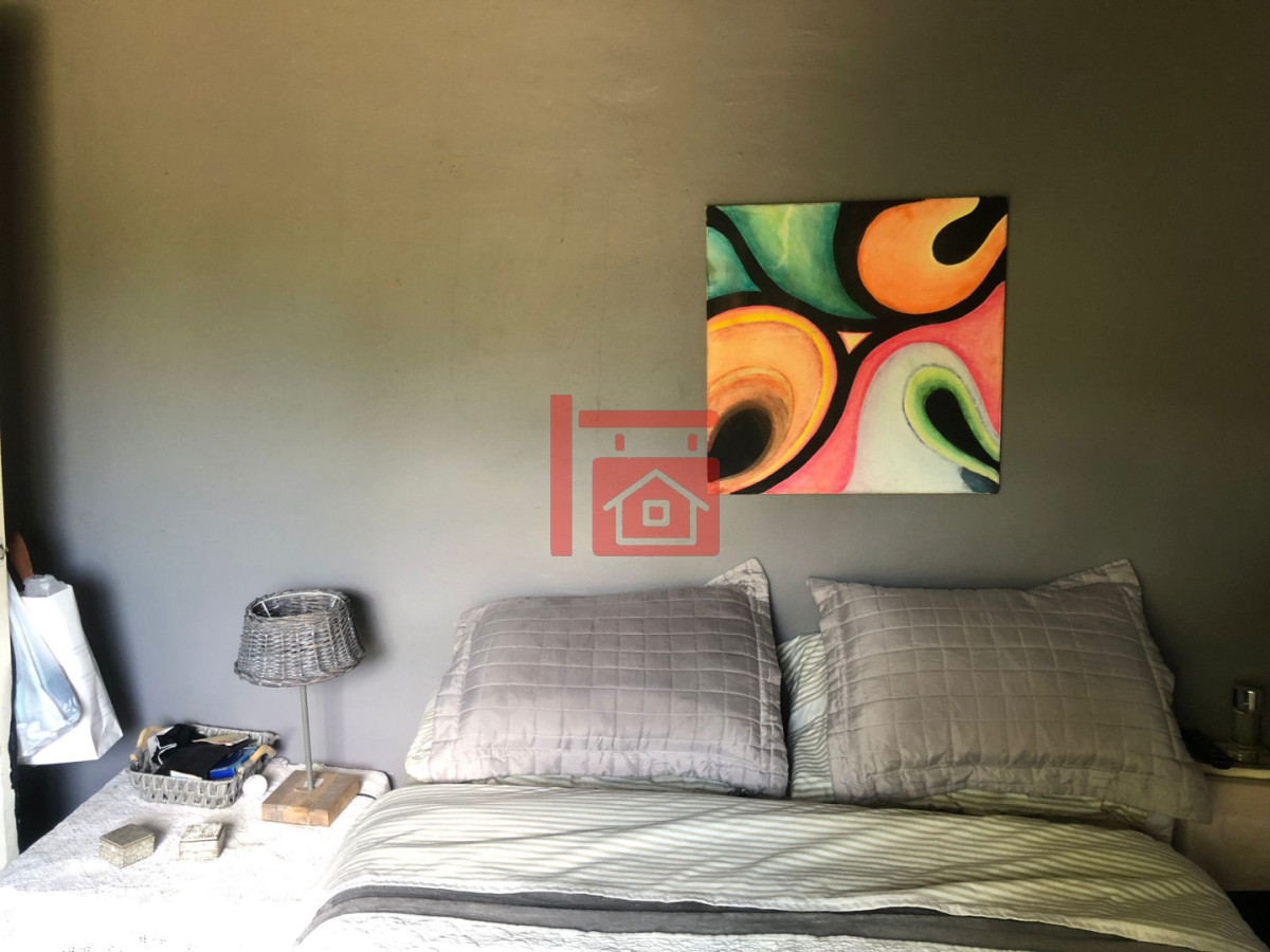 Casa ID.986 - Casa en Venta y Alquiler Anual en Pinares. 4 dormitorios y 3 baños. Piscina