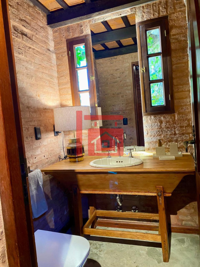 Casa ID.793 - Casa en alquiler en Montoya - La Barra. 4 dormitorios y 4 baños 
