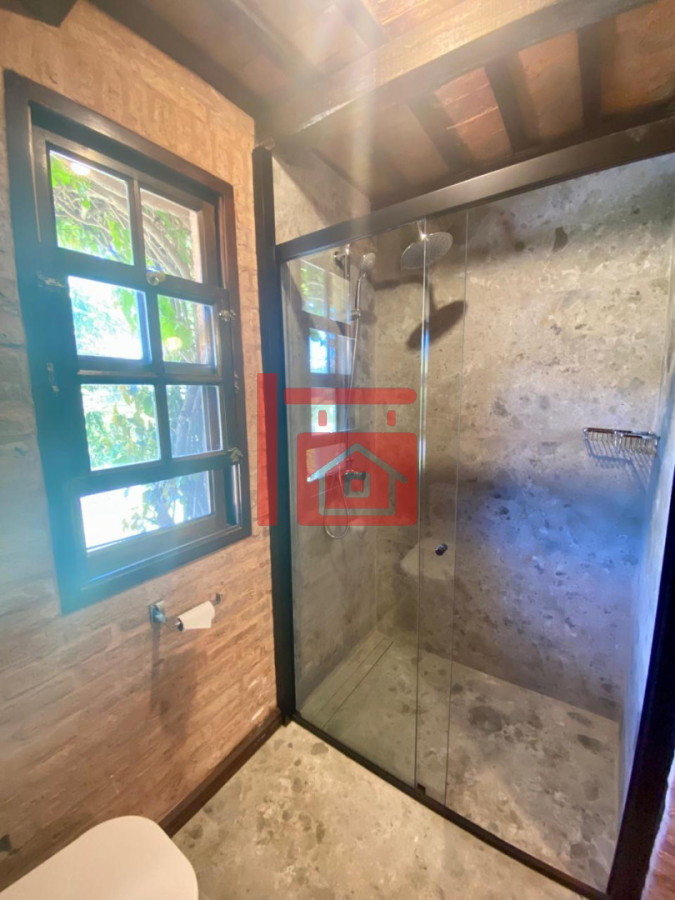 Casa ID.793 - Casa en alquiler en Montoya - La Barra. 4 dormitorios y 4 baños 
